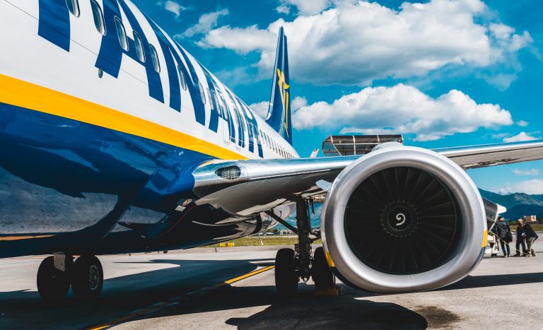 Ryanair  reduserer med 20% i september og oktober