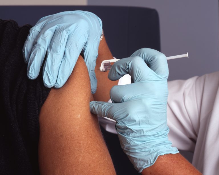 Vurderer å blande vaksiner for å øke effektiviteten